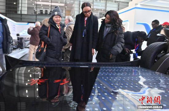 12��16���������L��������F�ɆT���Ї�һ�����^�������� �z